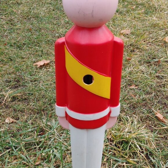 VINTAGE 1985 Blow Mold Toy Soldier Nutcracker Christmas Yard Decor TPI - Picture 10 of 14